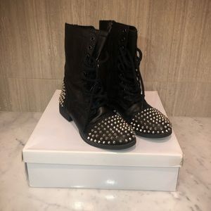 Steve Madden Trixyy Black Leather Combat Boots